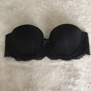 VS Black strapless laces push-up bra 32B